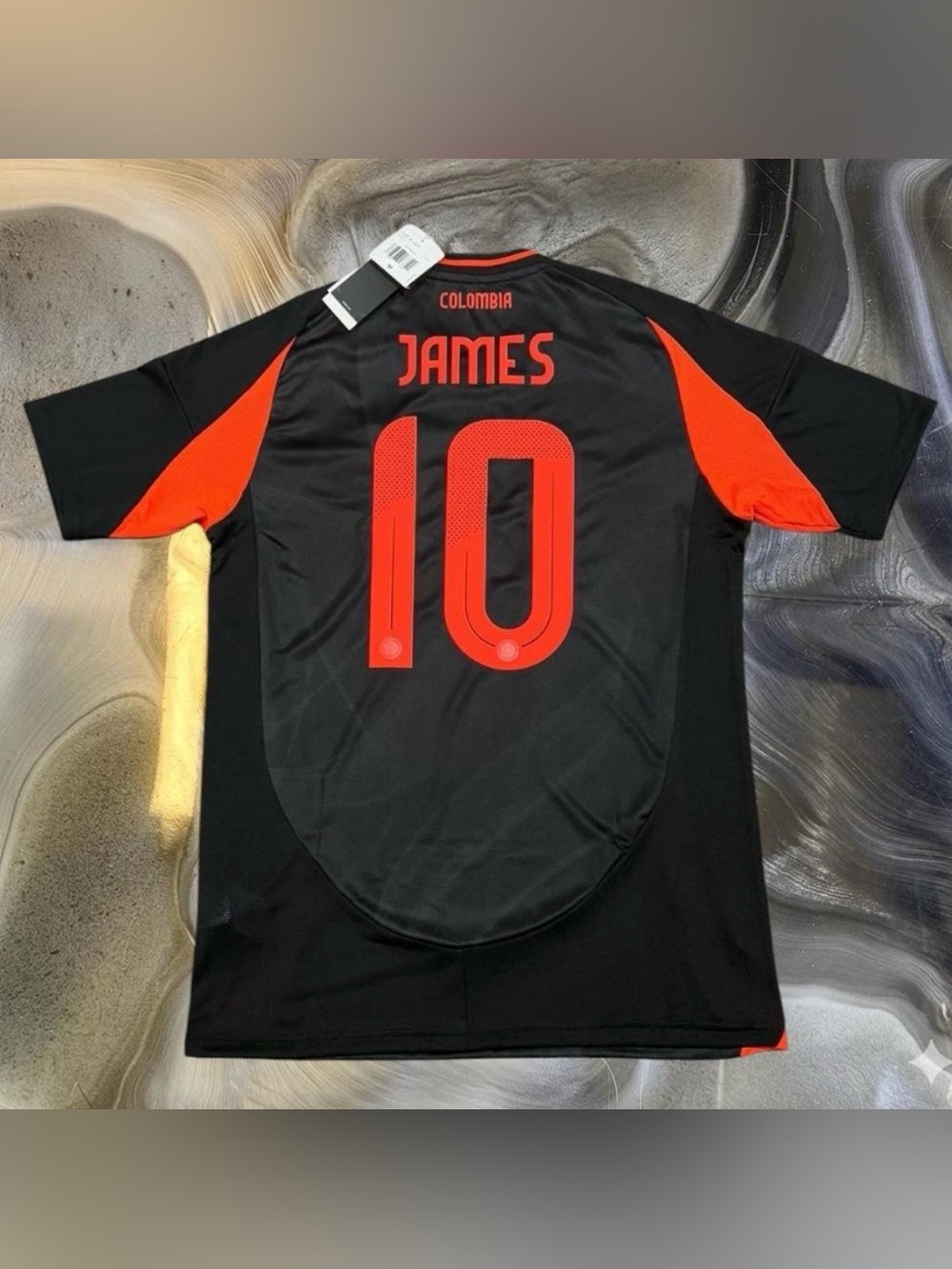 Colombia JAMES #10 Copa América 2024 Soccer Away Jersey Men’s Size Small